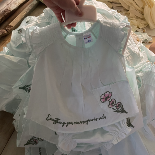 KIVIA-2034 BLOOMING FLOWER BABY SET (Top + Bloomers)
